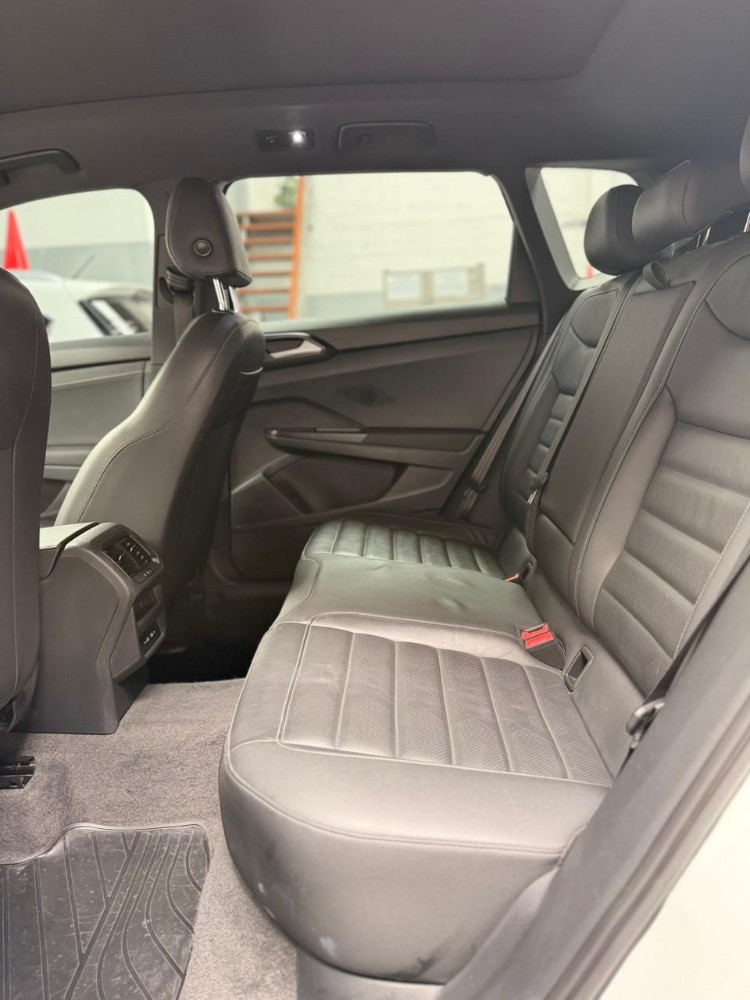 Volkswagen TAOS HIGHLINE BITONO — foto 6